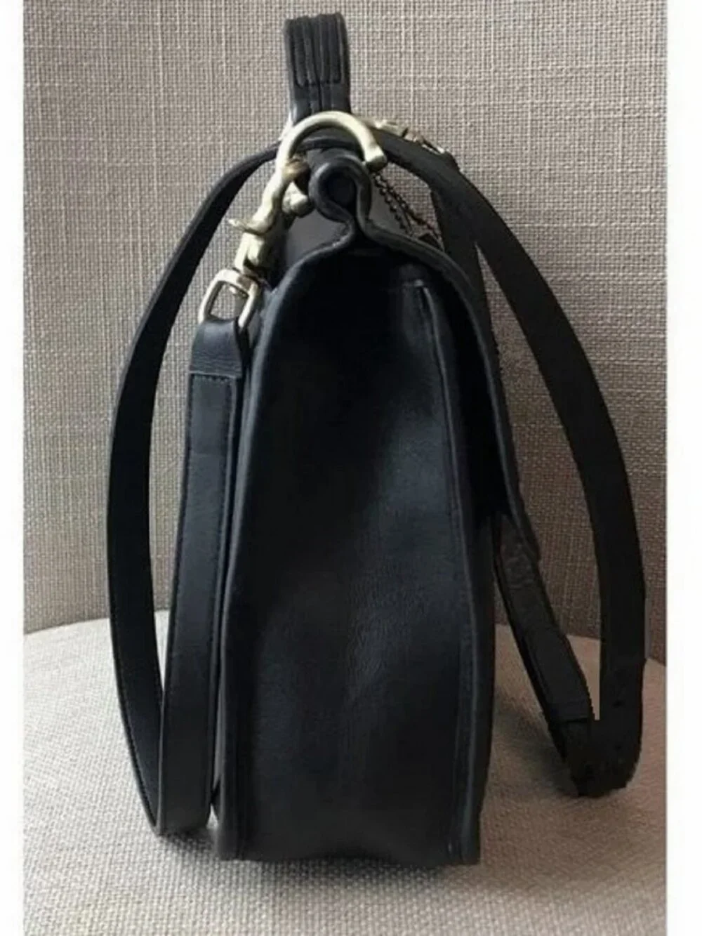 Coach Vintage Willis Black Leather Crossbody Top Handle Satchel Purse